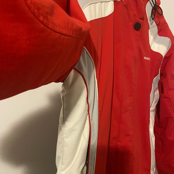 Women Winter jacket ⛷️ski/snowboard small - Picture 2 of 10